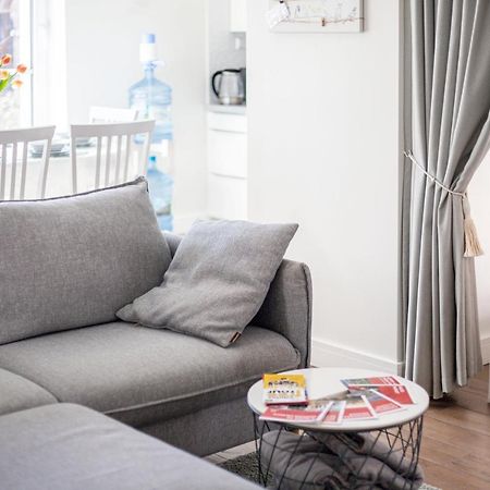 3 Bedroom Apartment 24H Self Check In, Free Parking, Ac, Fireplace Βίλνιους Εξωτερικό φωτογραφία